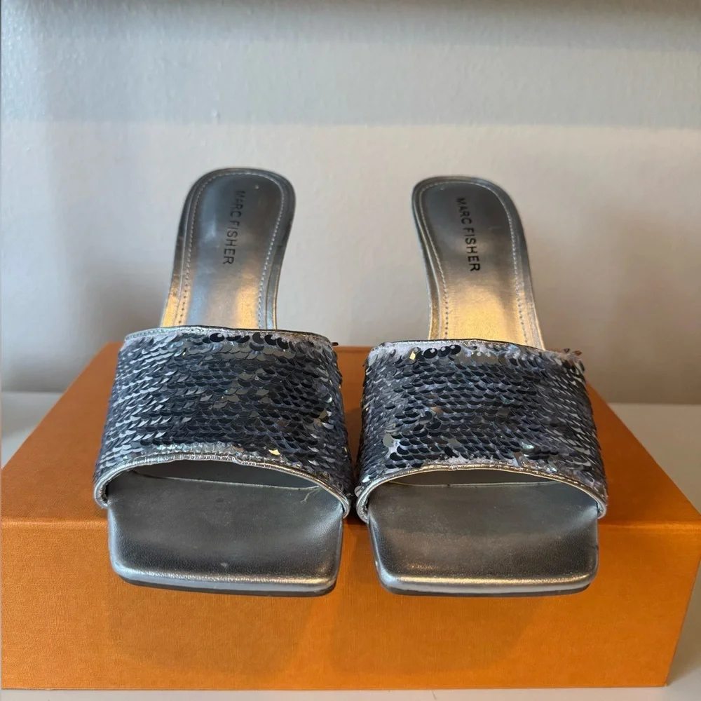 Marc Fisher Silver Metallic Sequin Heels - Picture 3 of 9